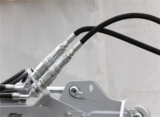 A Guide to Selecting Hydraulic Quick Fittings and Couplers